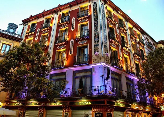 Room In Plaza Mayor